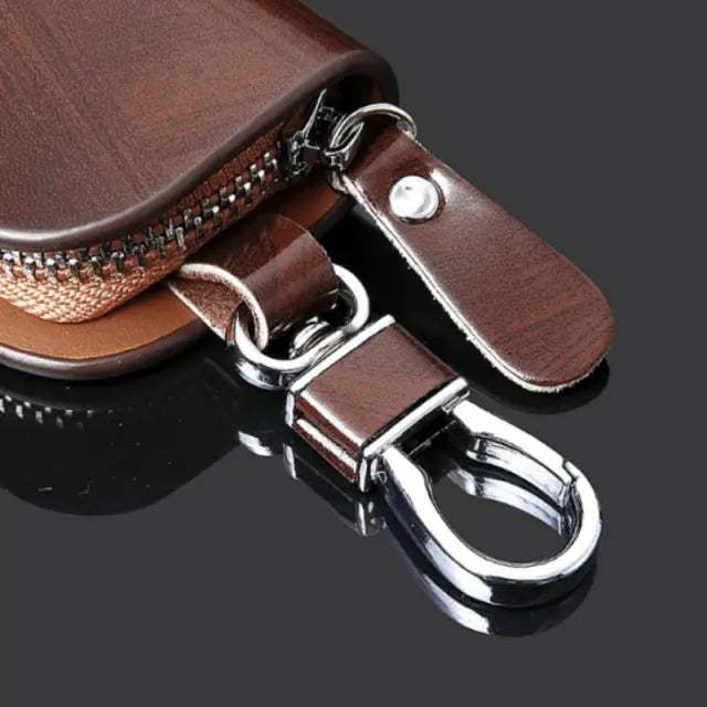 Capa de Chave Automotiva Artesenal em Couro - VeluxKey™ lojasaruna